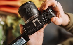 Foto zur Canon  R50 V