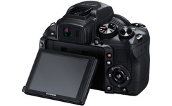 Foto zur FujiFilm  FinePix HS30EXR