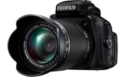 Foto zur FujiFilm  FinePix HS50EXR