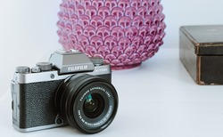 Foto zur FujiFilm  X-T100