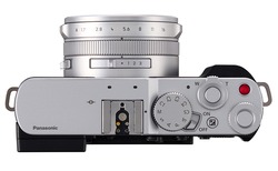 Foto zur Panasonic Lumix DC-L10