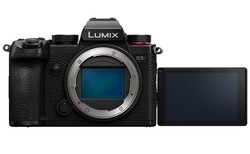 Foto zur Panasonic Lumix DC-S5D