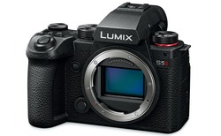 Foto zur Panasonic Lumix DC-S5II