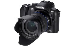 Foto zur Samsung NX10