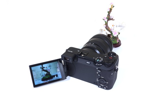 Sony Alpha 6700: APS-C-Spiegellose mit 26 Megapixel und AI-Autofokus  vorgestellt (aktualisiert)