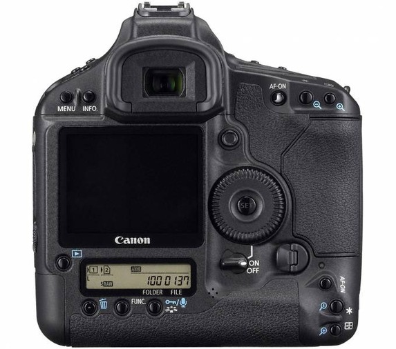 EOS-1Ds Mark III