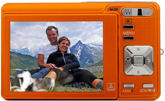 Luxmedia 8213