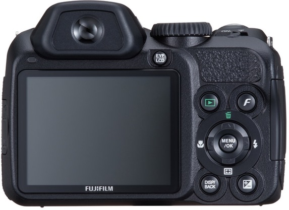 FinePix S2000HD