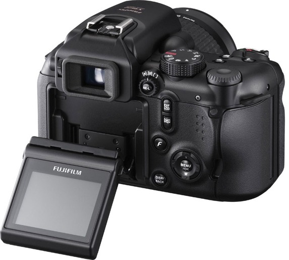 FinePix S9600