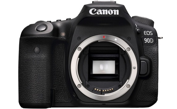 EOS 90D