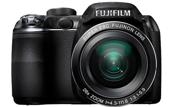 FinePix S3300