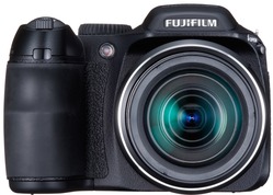 FinePix S2000HD