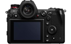 Lumix DC-S1