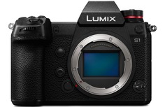 Lumix DC-S1