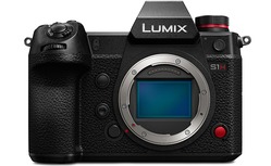 Lumix DC-S1H