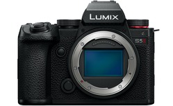 Lumix DC-S5II